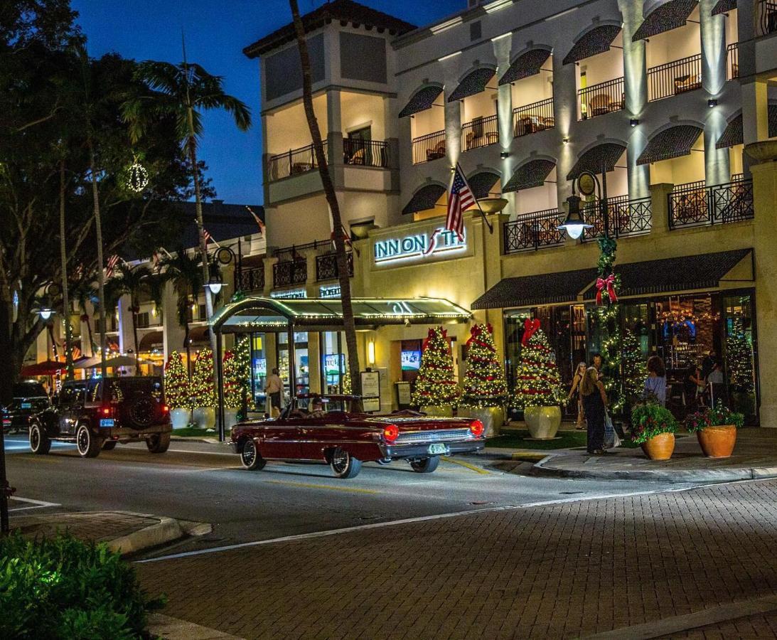 Inn On Fifth North North Naples Exteriör bild